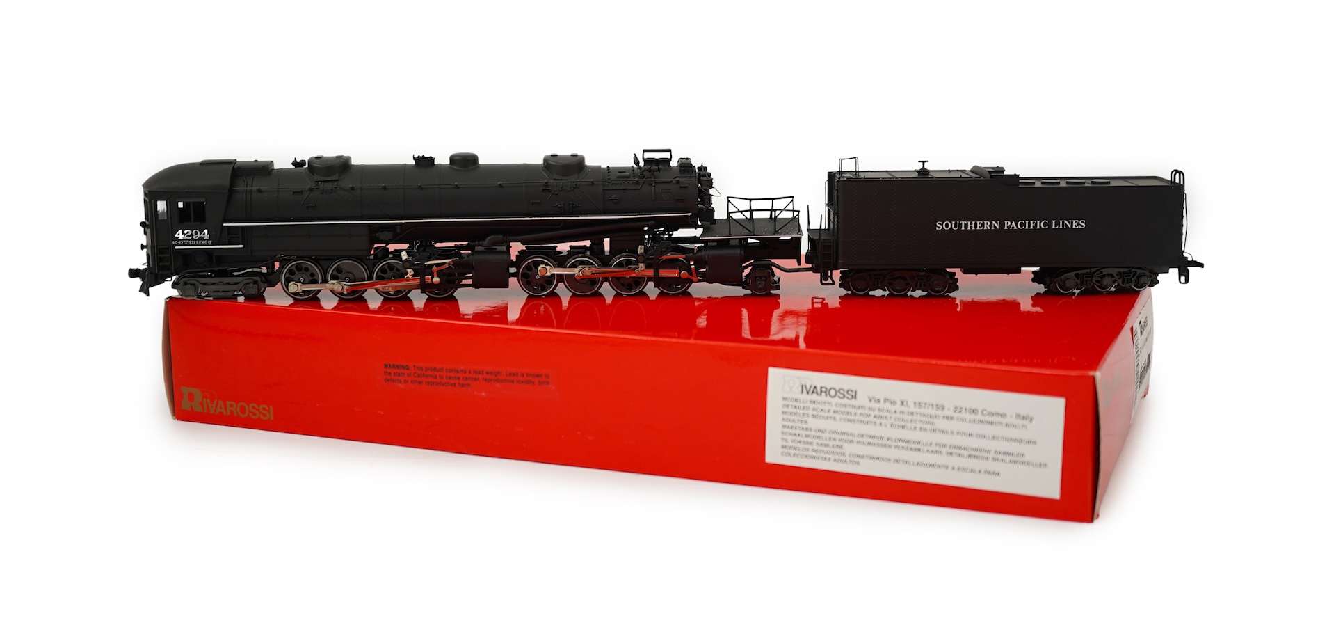 A boxed HO gauge Rivarossi (5426) model of Southern Pacific Lines S.P.L. Cab Forward, 4294, 4-8-8-2 tender locomotive, powered for two rail operation.